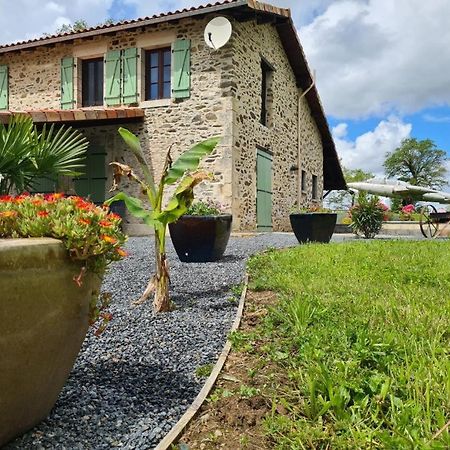 La Maison Du Lac Lavaud Saint-Quentin-sur-Charente 外观 照片