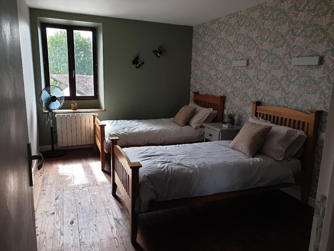 La Maison Du Lac Lavaud Saint-Quentin-sur-Charente 外观 照片