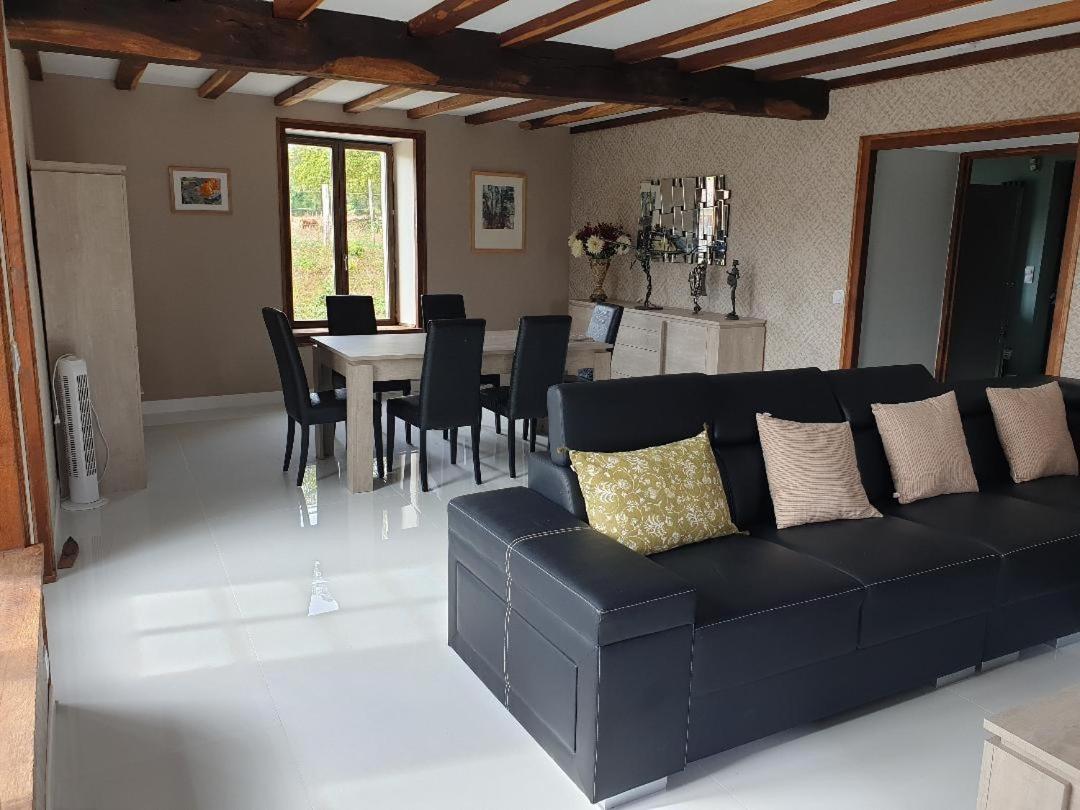 La Maison Du Lac Lavaud Saint-Quentin-sur-Charente 外观 照片