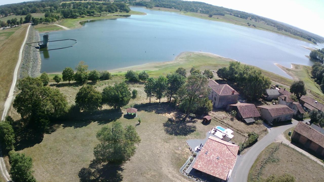 La Maison Du Lac Lavaud Saint-Quentin-sur-Charente 外观 照片