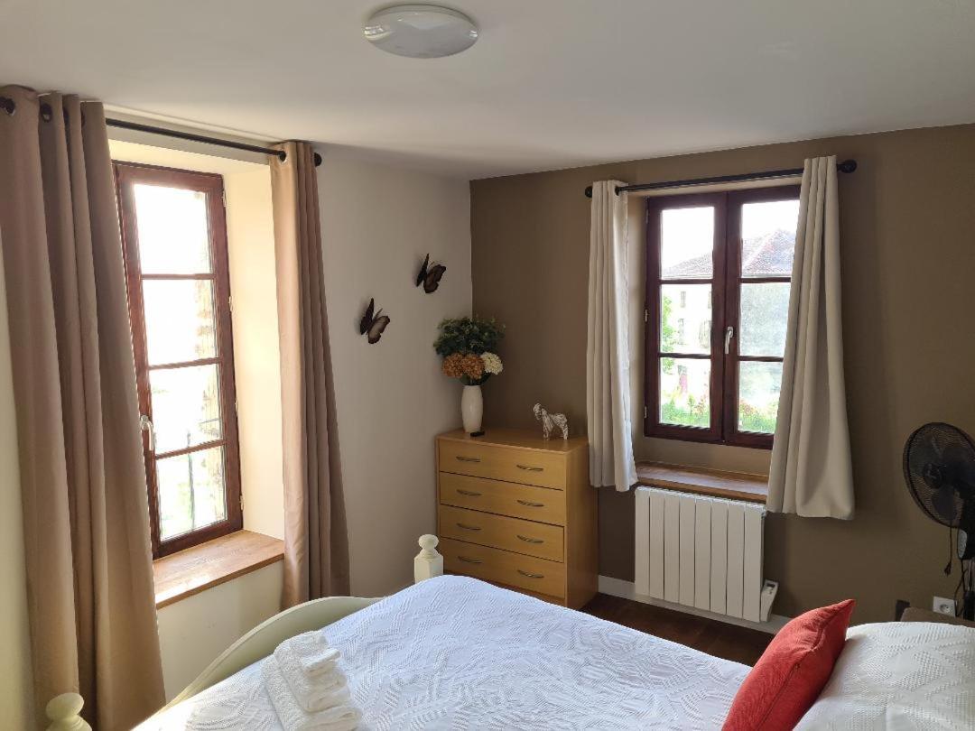 La Maison Du Lac Lavaud Saint-Quentin-sur-Charente 外观 照片
